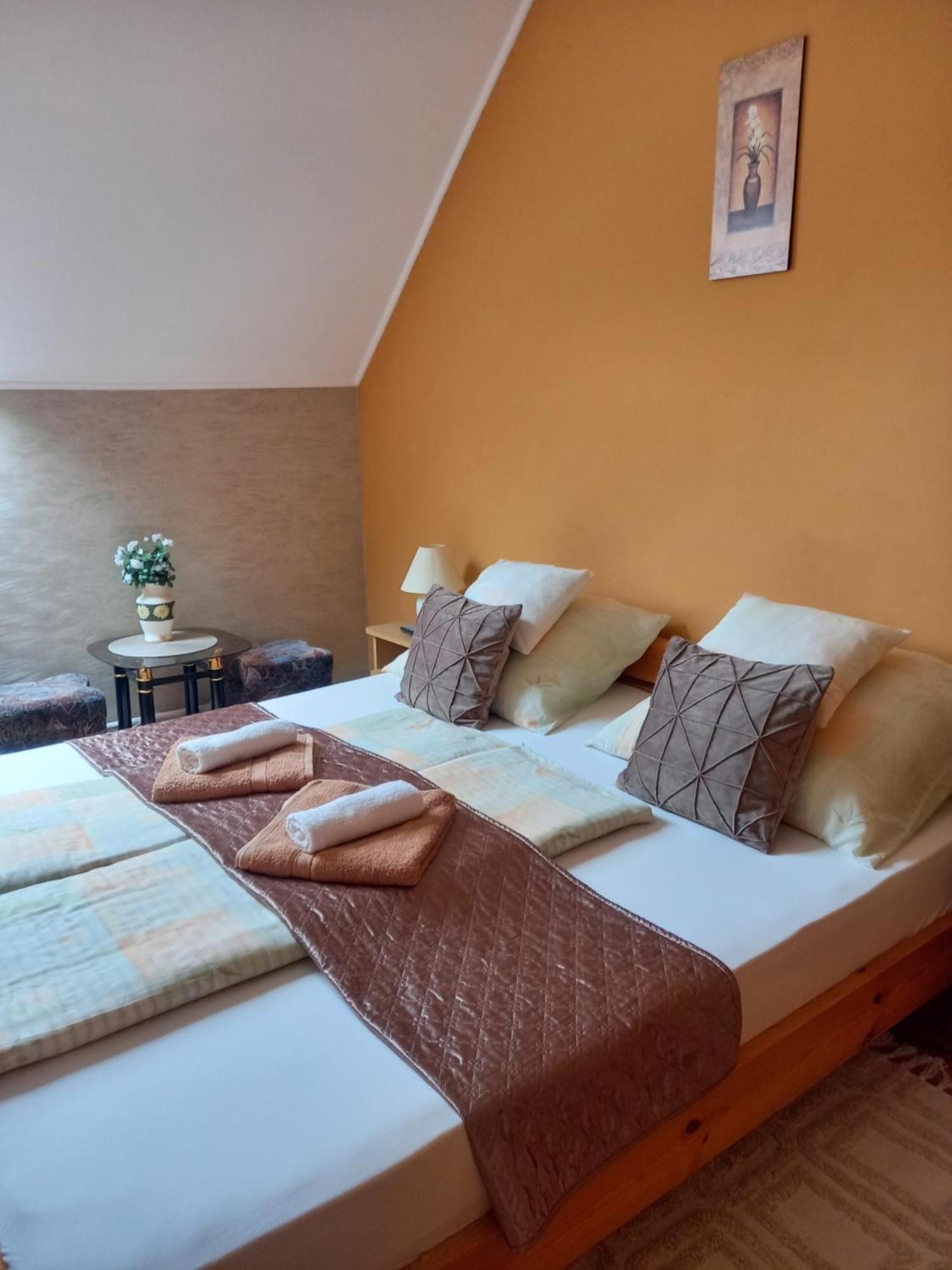 Alfa Apartman Harkány Exteriér fotografie